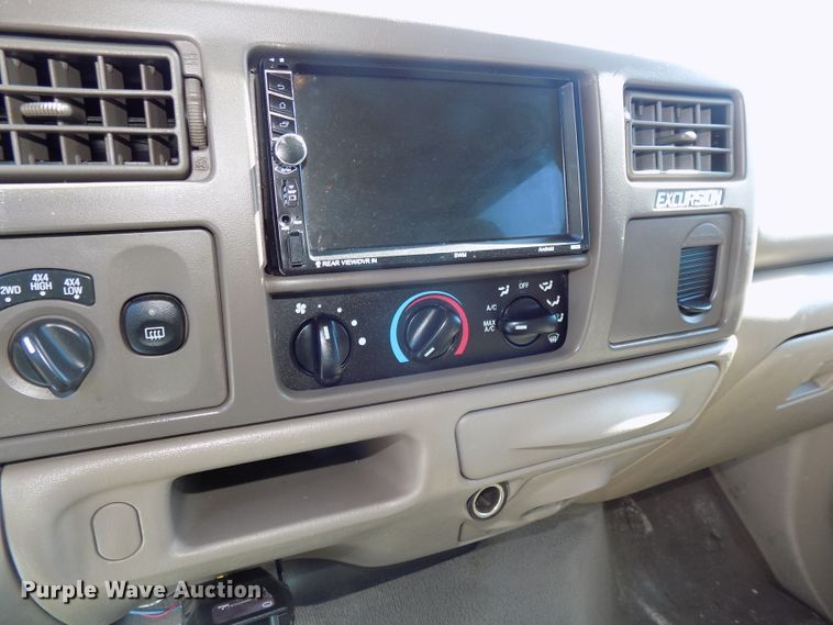 image for item DG2594 2004 Ford Excursion XLT  SUV