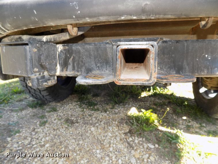 image for item DG2594 2004 Ford Excursion XLT  SUV