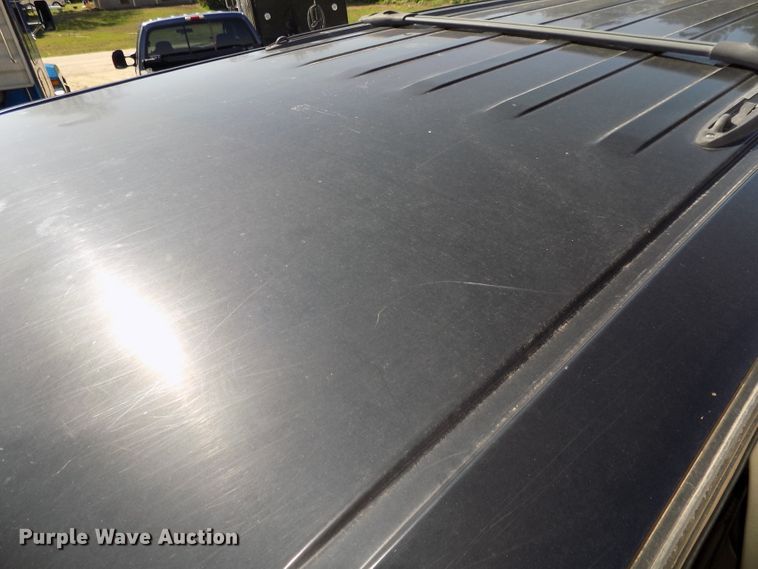 image for item DG2594 2004 Ford Excursion XLT  SUV