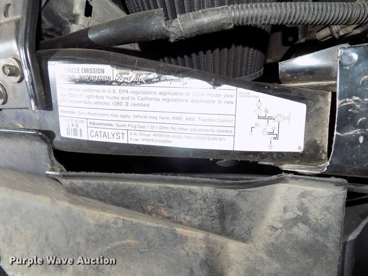 image for item DG2594 2004 Ford Excursion XLT  SUV