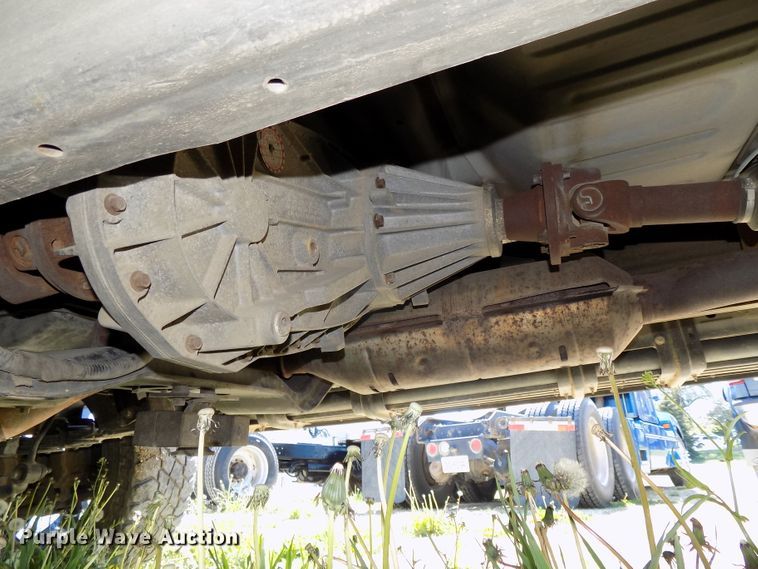 image for item DG2594 2004 Ford Excursion XLT  SUV