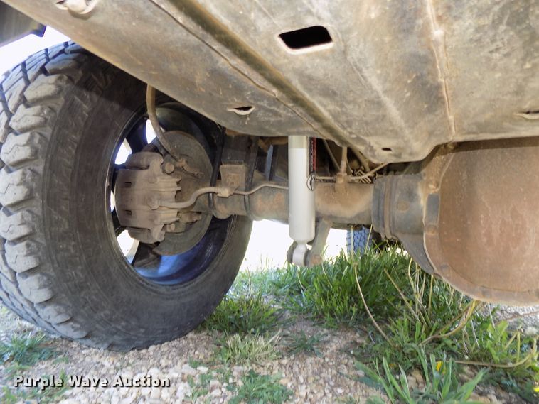 image for item DG2594 2004 Ford Excursion XLT  SUV