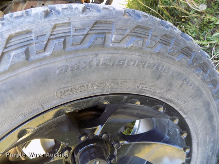 image for item DG2594 2004 Ford Excursion XLT  SUV