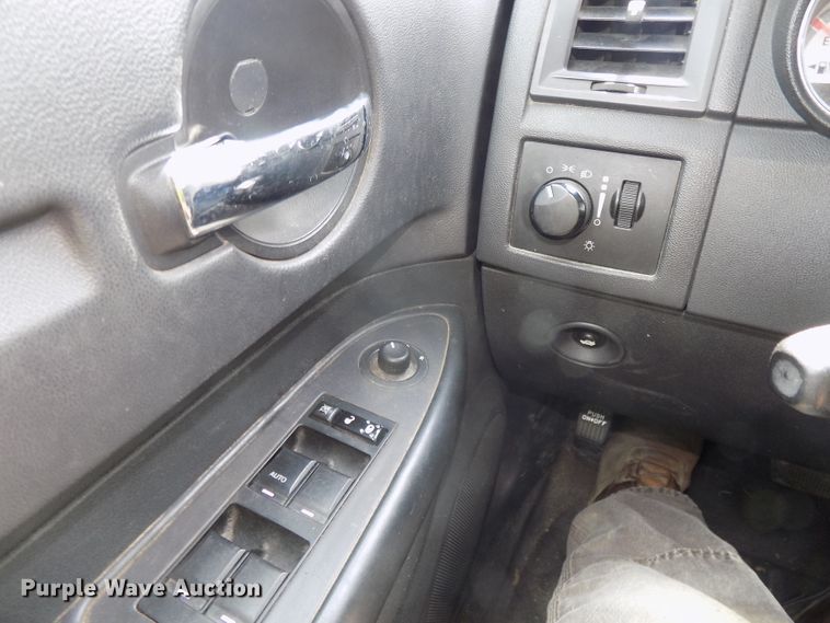 image for item DG2607 2010 Dodge Charger