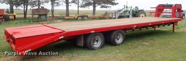 image for item DG3158 2005 QWS Express equipment trailer