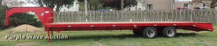 image for item DG3158 2005 QWS Express equipment trailer