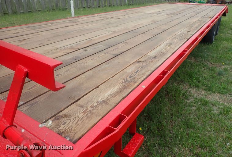 image for item DG3158 2005 QWS Express equipment trailer