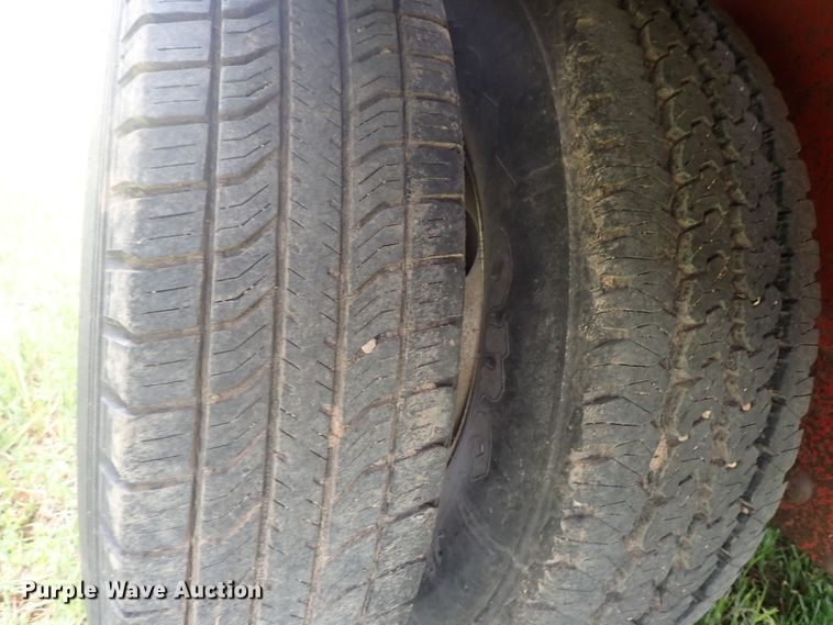 image for item DG3158 2005 QWS Express equipment trailer