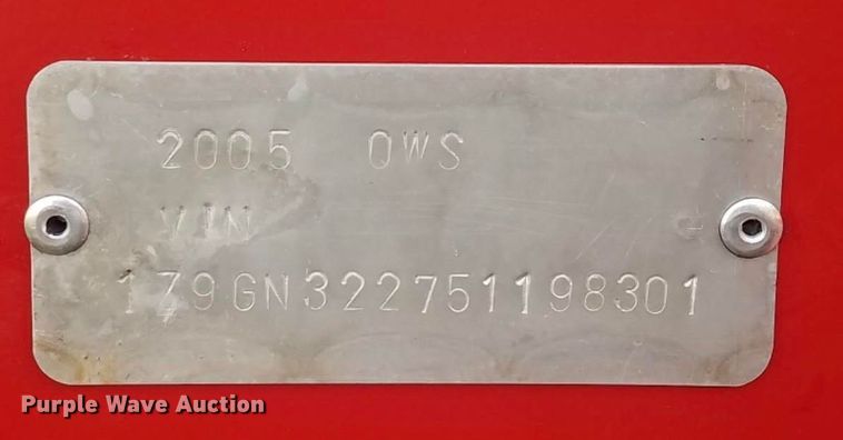 image for item DG3158 2005 QWS Express equipment trailer