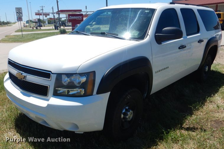 image for item DG5985 2013 Chevrolet Suburban K2500  SUV