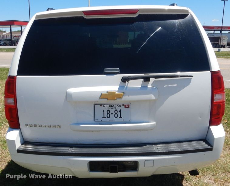 image for item DG5985 2013 Chevrolet Suburban K2500  SUV