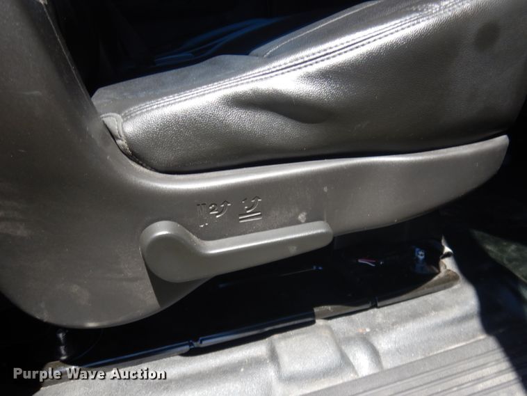 image for item DG5985 2013 Chevrolet Suburban K2500  SUV