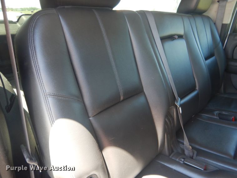 image for item DG5985 2013 Chevrolet Suburban K2500  SUV