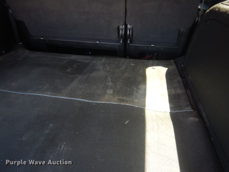 image for item DG5985 2013 Chevrolet Suburban K2500  SUV