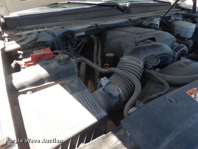 image for item DG5985 2013 Chevrolet Suburban K2500  SUV