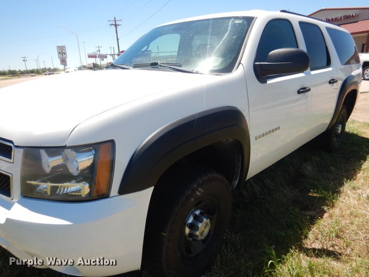 image for item DG5985 2013 Chevrolet Suburban K2500  SUV