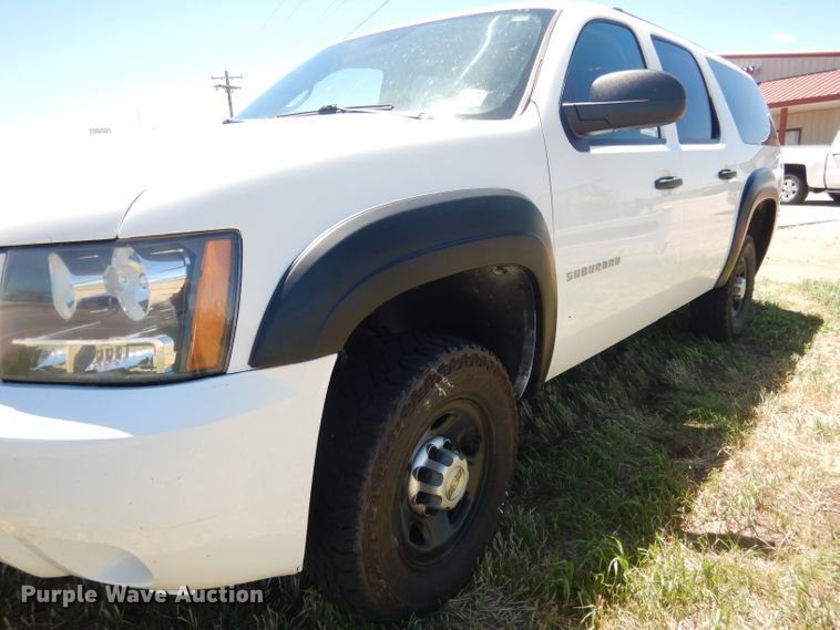 image for item DG5985 2013 Chevrolet Suburban K2500  SUV