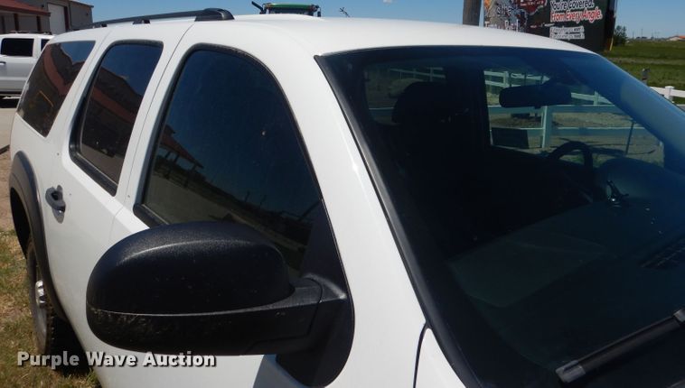 image for item DG5985 2013 Chevrolet Suburban K2500  SUV
