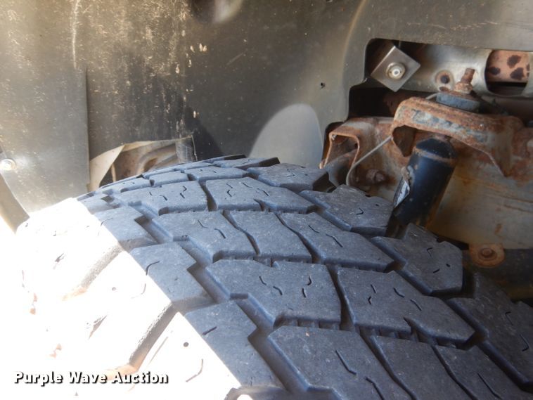 image for item DG5985 2013 Chevrolet Suburban K2500  SUV