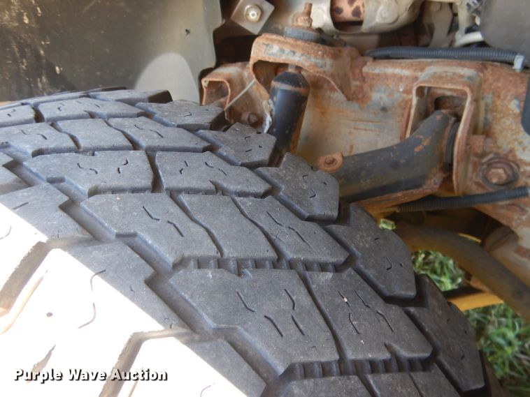 image for item DG5985 2013 Chevrolet Suburban K2500  SUV