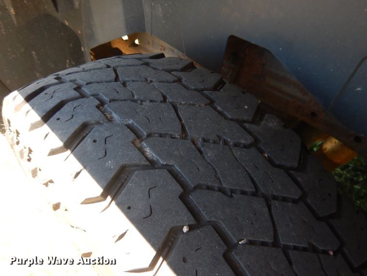 image for item DG5985 2013 Chevrolet Suburban K2500  SUV