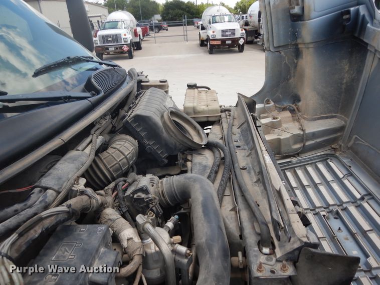 image for item DG6793 2007 GMC C5500  bucket truck