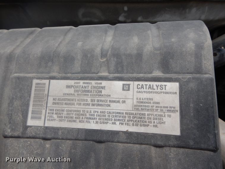 image for item DG6793 2007 GMC C5500  bucket truck