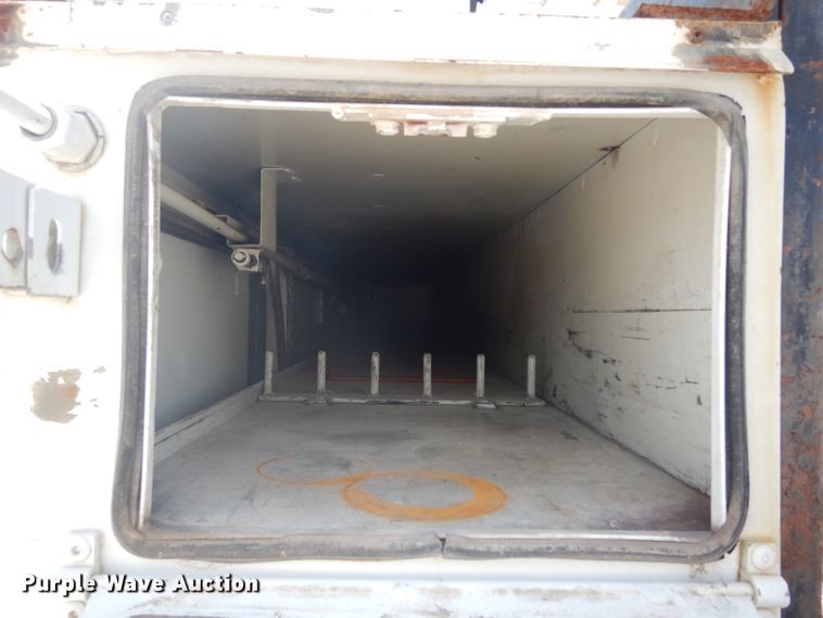 image for item DG6793 2007 GMC C5500  bucket truck