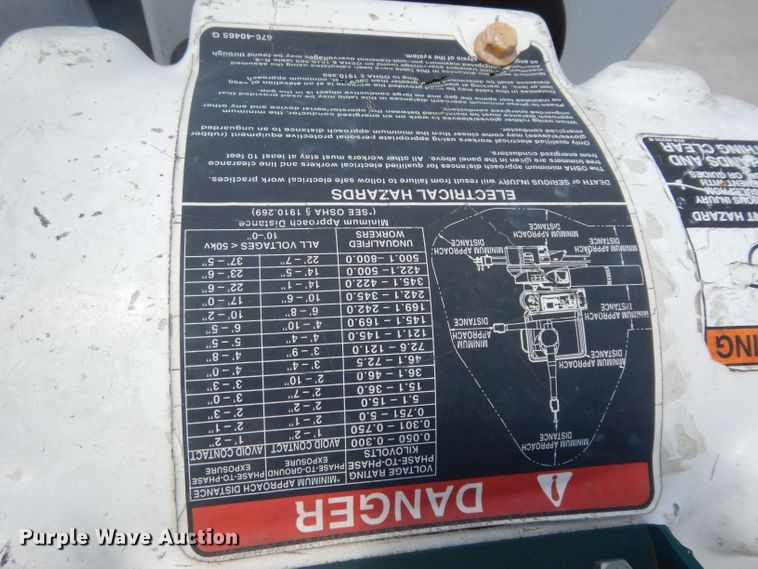 image for item DG6793 2007 GMC C5500  bucket truck