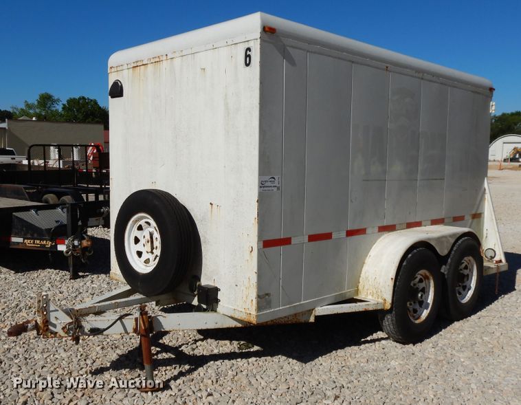 image for item DG7793 2004 Eagle Body enclosed cargo trailer