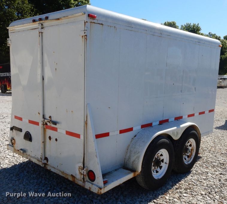 image for item DG7793 2004 Eagle Body enclosed cargo trailer