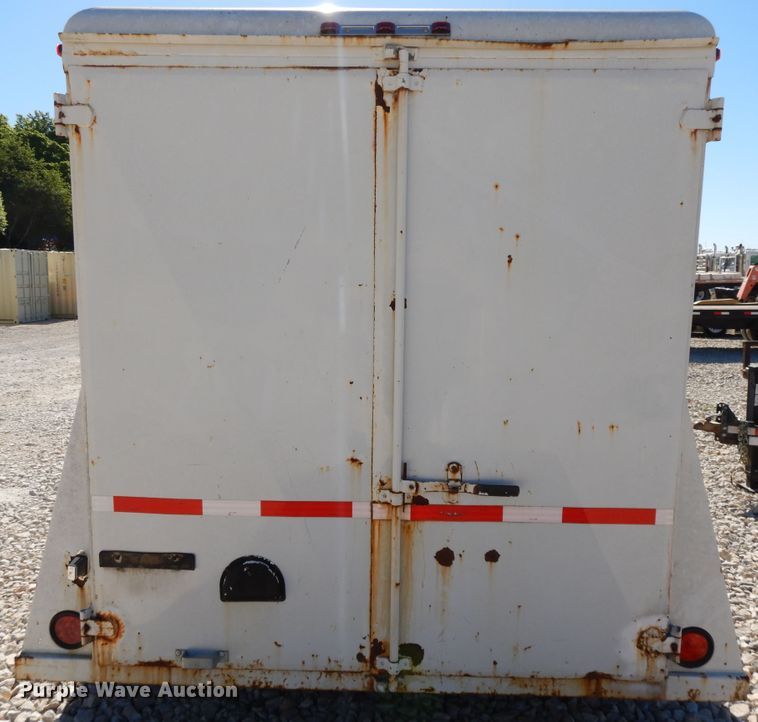 image for item DG7793 2004 Eagle Body enclosed cargo trailer