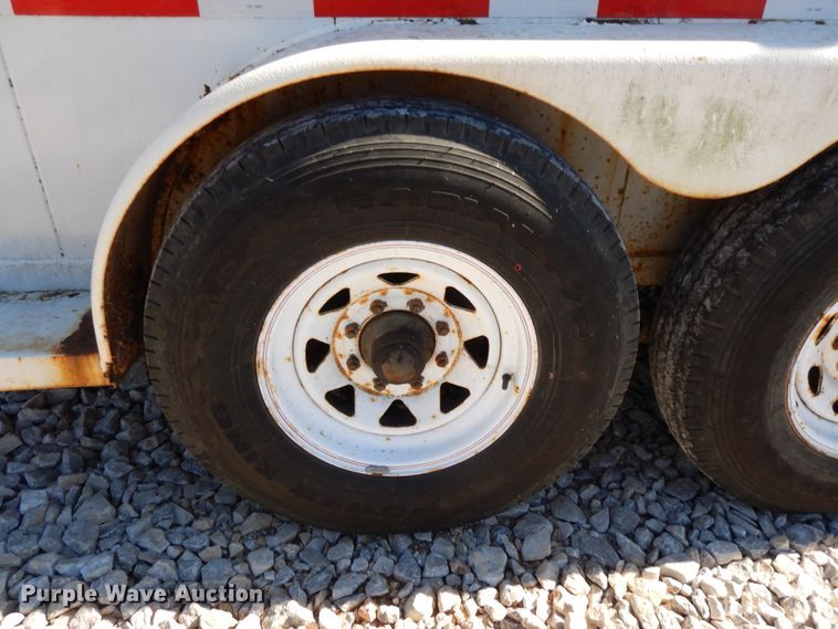 image for item DG7793 2004 Eagle Body enclosed cargo trailer