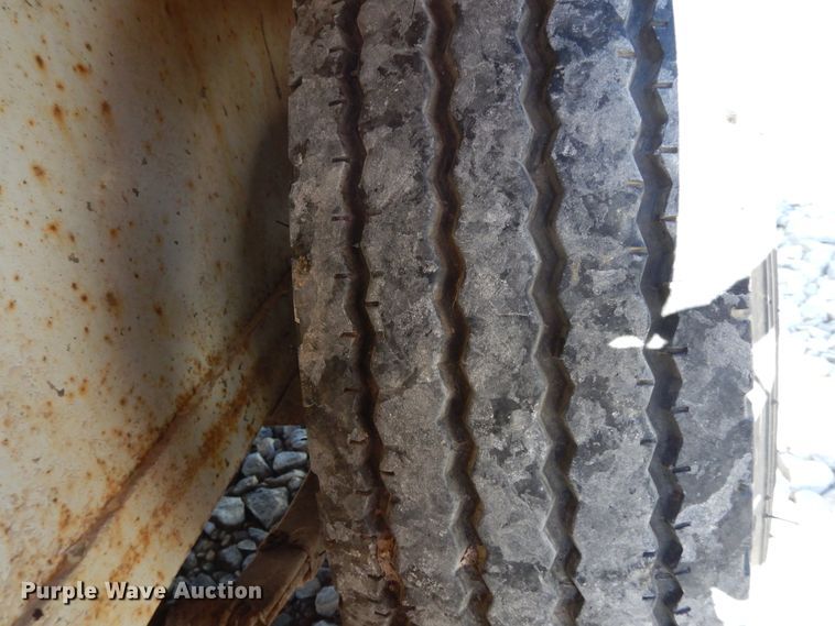 image for item DG7793 2004 Eagle Body enclosed cargo trailer