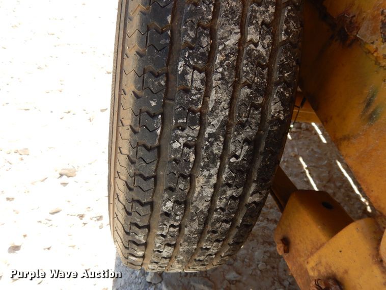 image for item DG7796 2013 Rice FMEH8220 utility trailer