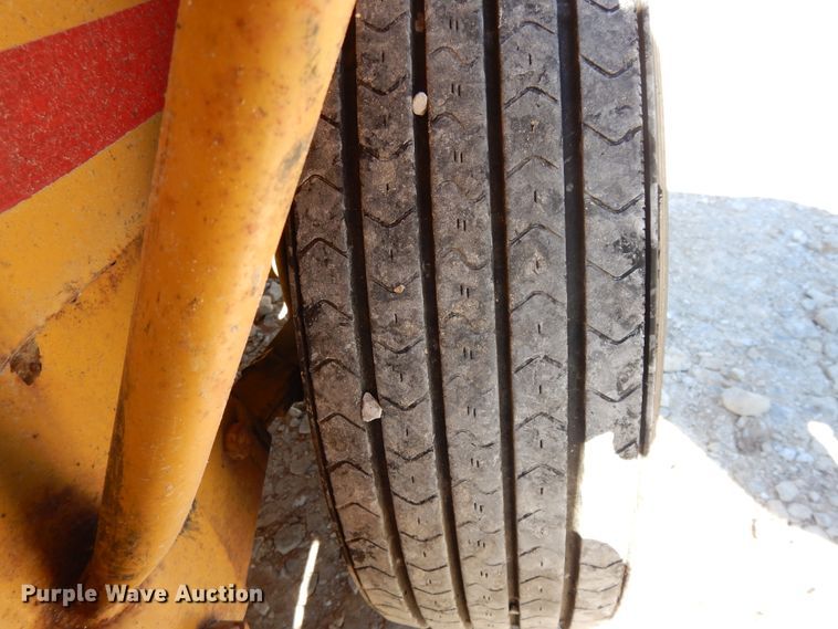 image for item DG7796 2013 Rice FMEH8220 utility trailer