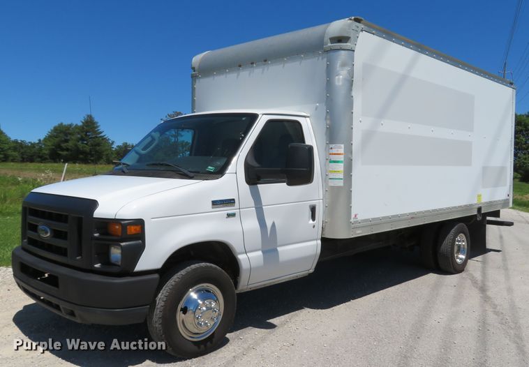 image for item DH1018 2012 Ford E350 Super Duty  box truck