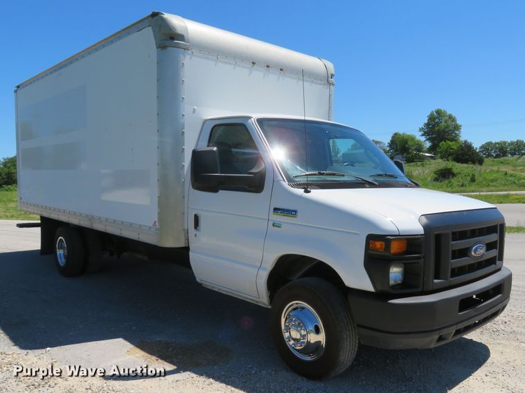 image for item DH1018 2012 Ford E350 Super Duty  box truck