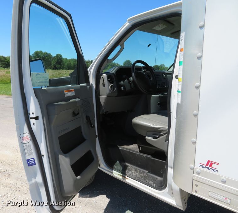 image for item DH1018 2012 Ford E350 Super Duty  box truck