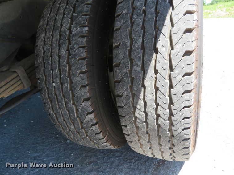 image for item DH1018 2012 Ford E350 Super Duty  box truck