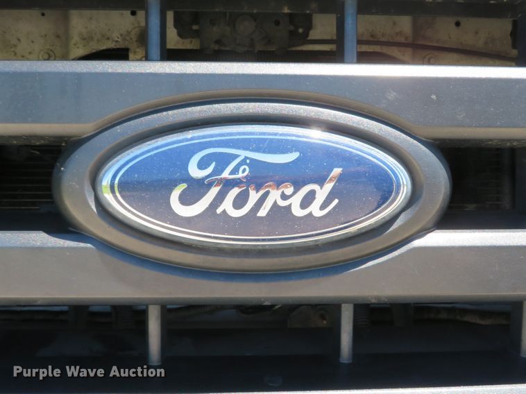 image for item DH1018 2012 Ford E350 Super Duty  box truck