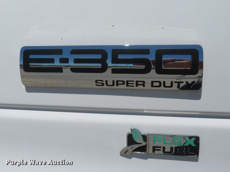 image for item DH1018 2012 Ford E350 Super Duty  box truck