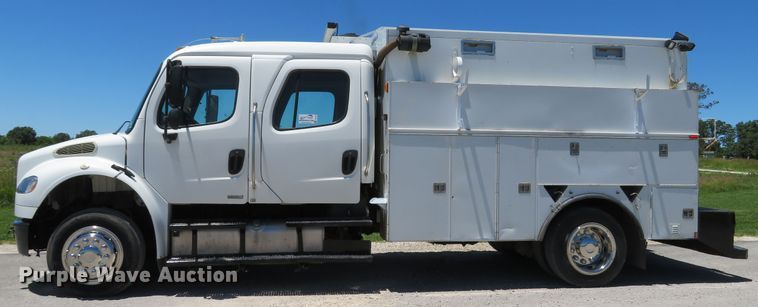 image for item DH1020 2009 Freightliner Business Class M2  service truck