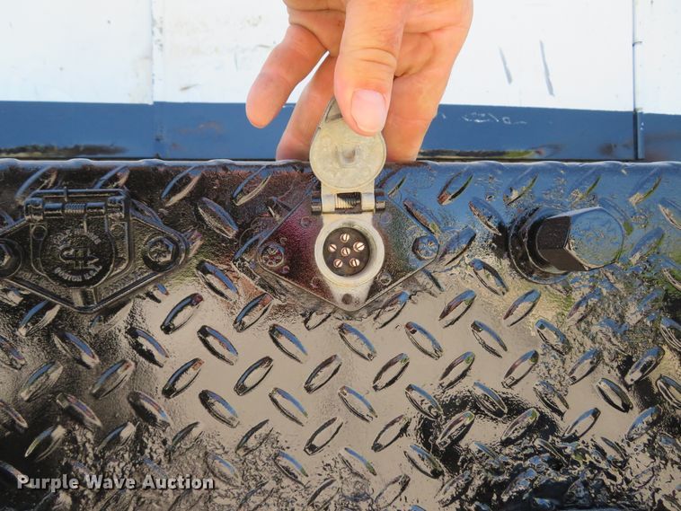 image for item DH1020 2009 Freightliner Business Class M2  service truck