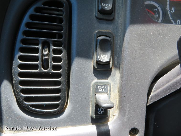 image for item DH1020 2009 Freightliner Business Class M2  service truck