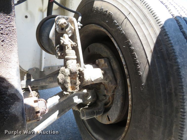 image for item DH1020 2009 Freightliner Business Class M2  service truck