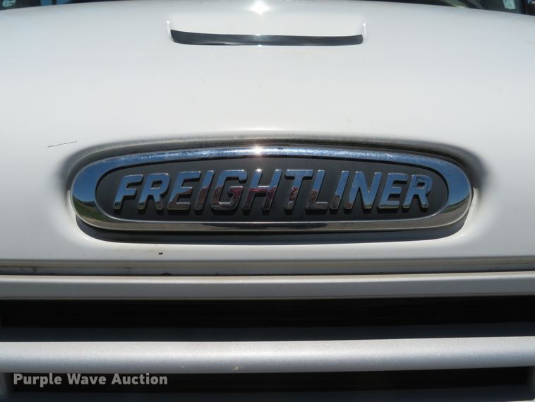 image for item DH1020 2009 Freightliner Business Class M2  service truck