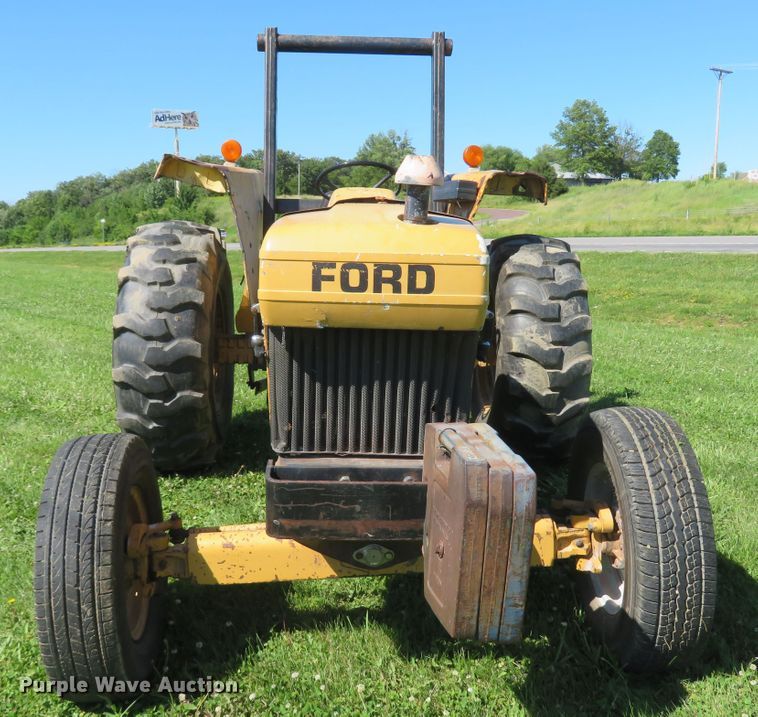 image for item DH1024 Ford 4610  tractor