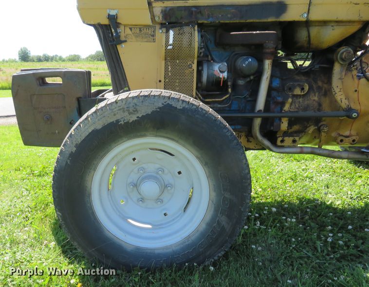 image for item DH1024 Ford 4610  tractor