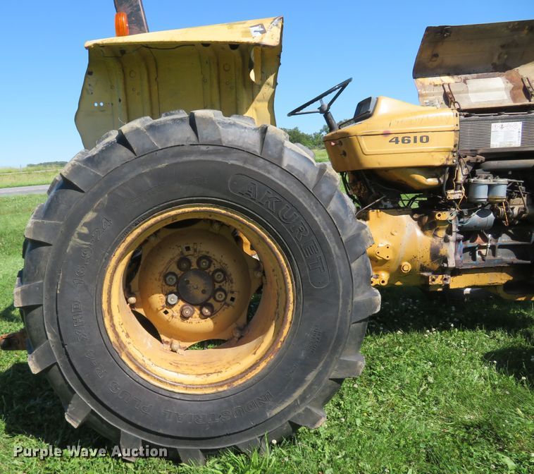 image for item DH1024 Ford 4610  tractor